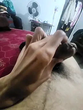 Snapshot of Noxvorlen chatting on February 22, 2026, 2:41 pm Noxvorlen online show from February 22, 2026, 2:41 pm