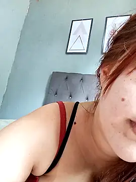 Snapshot of ruuivinhaa chatting on November 13, 2025, 6:34 pm ruuivinhaa online show from November 13, 2025, 6:34 pm