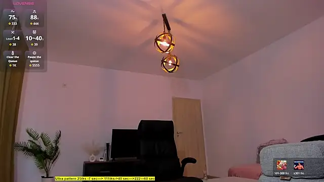 foxx giirl online show from July 11, 2026, 4:35 am