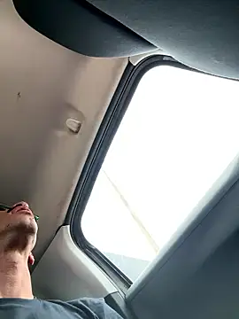 Snapshot of Lucasjandre chatting on January 7, 2026, 2:55 pm Lucasjandre online show from January 7, 2026, 2:55 pm