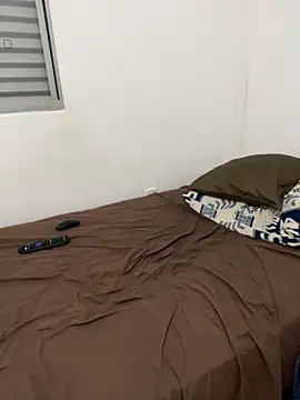 Snapshot of Lucasjandre chatting on November 24, 2025, 11:27 pm Lucasjandre online show from November 24, 2025, 11:27 pm