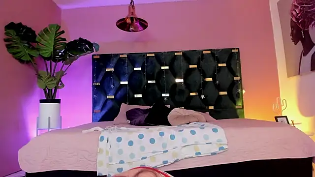 Velvet Dreamss online show from March 20, 2026, 11:44 am