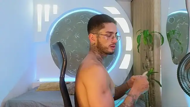 Alanrodgers online show from March 1, 2026, 12:05 pm