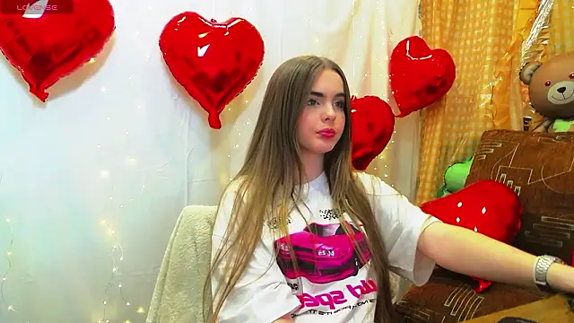 Snapshot of AlicaLOVEalisa777 chatting on February 24, 2026, 11:05 pm AlicaLOVEalisa777 online show from February 24, 2026, 11:05 pm