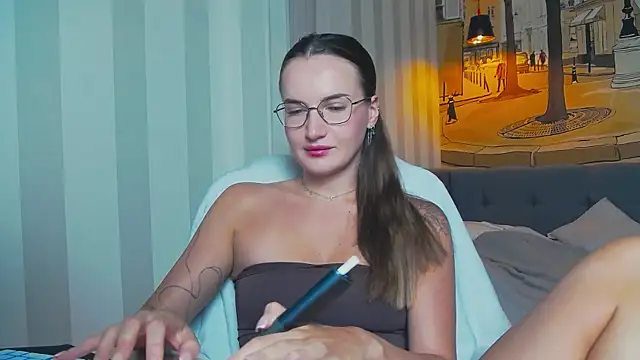ALICE  ALICE69 online show from July 17, 2026, 8:28 pm