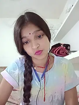 Snapshot of Mohnicute chatting on May 20, 2026, 10:40 pm Mohnicute online show from May 20, 2026, 10:40 pm