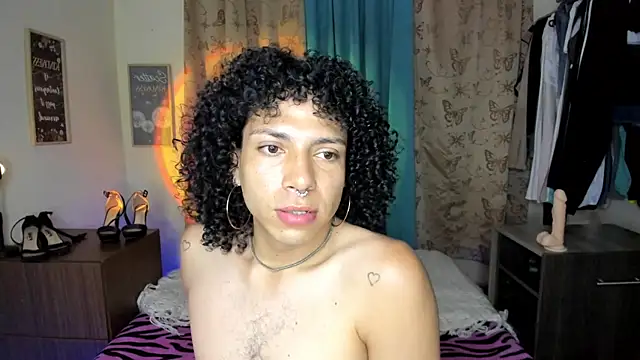 Snapshot of Angel_White25 chatting on April 11, 2026, 11:30 pm Angel White25 online show from April 11, 2026, 11:30 pm