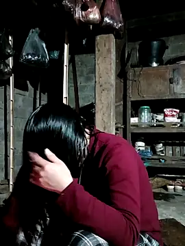 Snapshot of girl-hot2x chatting on February 10, 2026, 12:37 pm girl-hot2x online show from February 10, 2026, 12:37 pm