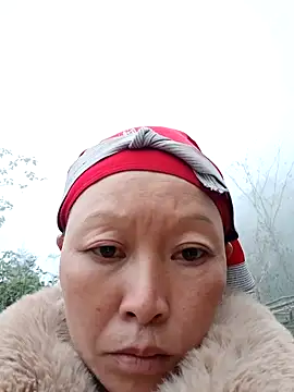 Snapshot of girl-hot2x chatting on February 13, 2026, 10:59 am girl-hot2x online show from February 13, 2026, 10:59 am