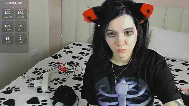 Lina Moony online show from February 6, 2026, 1:45 am