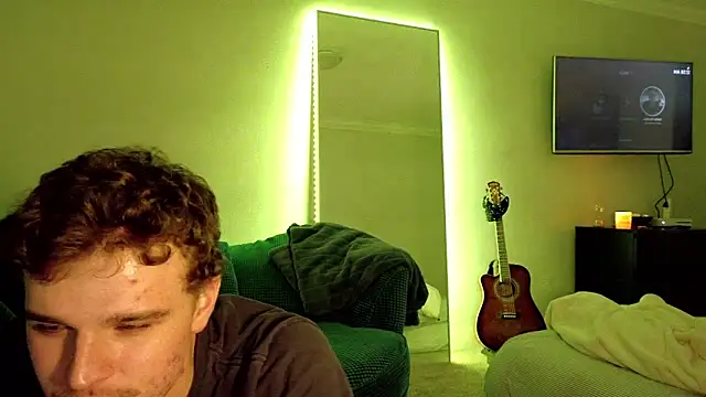 sculpteddesire online show from December 1, 2025, 8:59 am