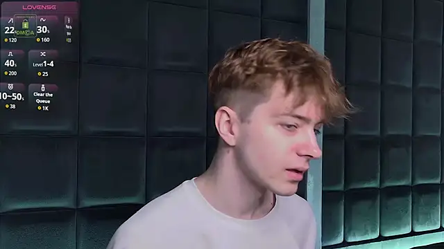 Paul Holt online show from November 30, 2025, 8:42 pm