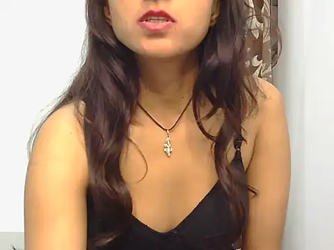 Anika Singh online show from December 15, 2025, 7:41 pm