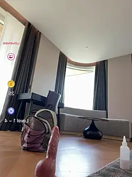 GG-BONG1 online show from June 21, 2026, 9:15 am