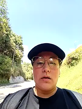SaloGray8 online show from May 26, 2026, 4:16 pm