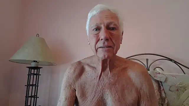 Snapshot of capttp chatting on January 24, 2025, 3:55 pm capttp online show from January 24, 2025, 3:55 pm