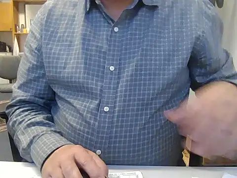 Snapshot of sssuka chatting on November 11, 2025, 3:07 pm sssuka online show from November 11, 2025, 3:07 pm