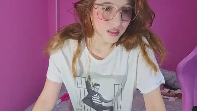 giseselle online show from April 8, 2026, 9:38 pm