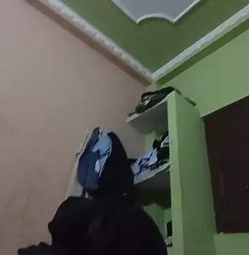 Snapshot of Yamini-X chatting on November 12, 2025, 5:06 pm Yamini-X online show from November 12, 2025, 5:06 pm