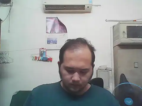 linhlinhthan online show from November 16, 2025, 3:39 pm