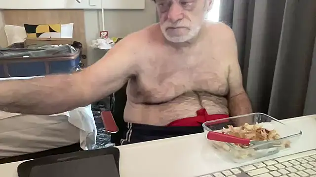 coach-karl online show from February 12, 2026, 11:54 am