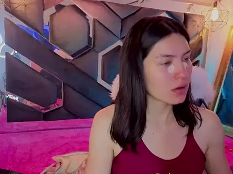 Brandy collinss online show from March 18, 2026, 11:13 am