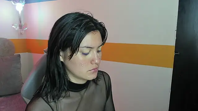 Brandy collinss online show from December 17, 2025, 8:08 am