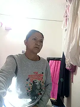 Tiff Dirty69 online show from March 13, 2026, 1:27 pm