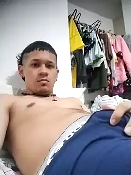 Chris    Col online show from November 30, 2025, 4:13 am