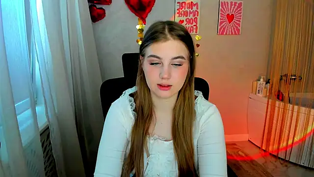 Snapshot of GoldenMirage chatting on February 20, 2026, 12:07 pm GoldenMirage online show from February 20, 2026, 12:07 pm