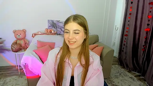 Snapshot of GoldenMirage chatting on February 27, 2026, 1:11 pm GoldenMirage online show from February 27, 2026, 1:11 pm