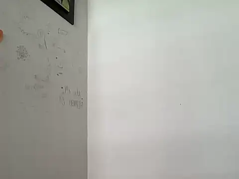 Snapshot of Dreana chatting on February 5, 2026, 4:25 pm Dreana online show from February 5, 2026, 4:25 pm