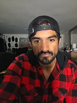 piggylatino online show from March 23, 2026, 4:01 am