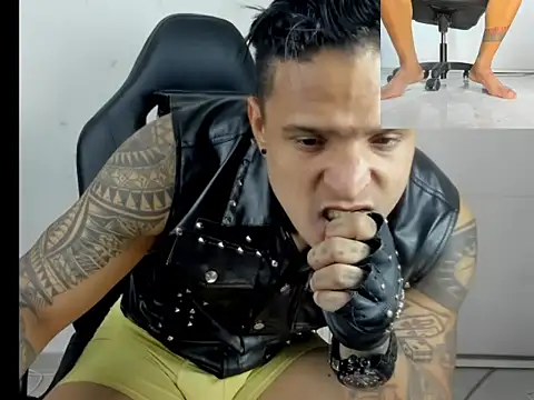 master leather online show from March 2, 2026, 12:44 am