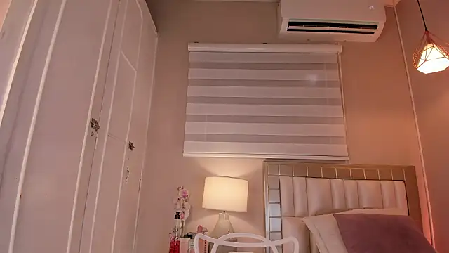 electra a online show from February 21, 2026, 6:32 pm