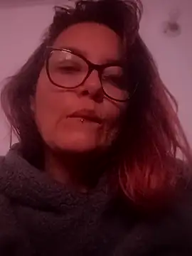 Snapshot of AmberChanel1 chatting on November 12, 2025, 1:59 pm AmberChanel1 online show from November 12, 2025, 1:59 pm