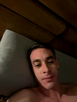 Snapshot of 18k_boss chatting on November 12, 2025, 12:04 am 18k boss online show from November 12, 2025, 12:04 am