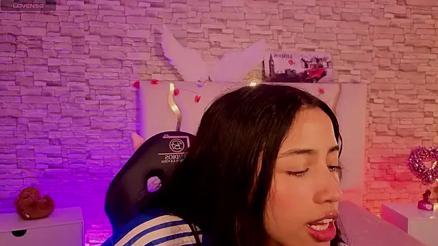 Snapshot of Joselyn_tay chatting on February 11, 2026, 12:16 pm Joselyn tay online show from February 11, 2026, 12:16 pm