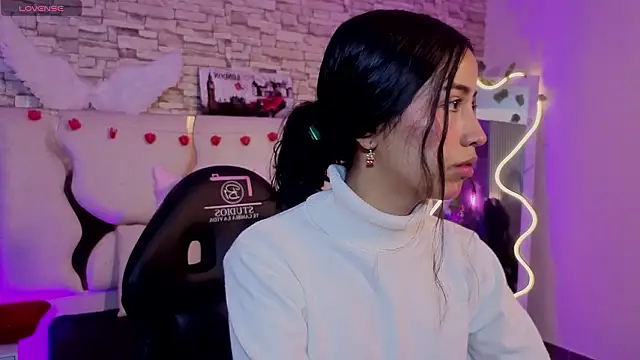 Snapshot of Joselyn_tay chatting on February 15, 2026, 12:04 pm Joselyn tay online show from February 15, 2026, 12:04 pm