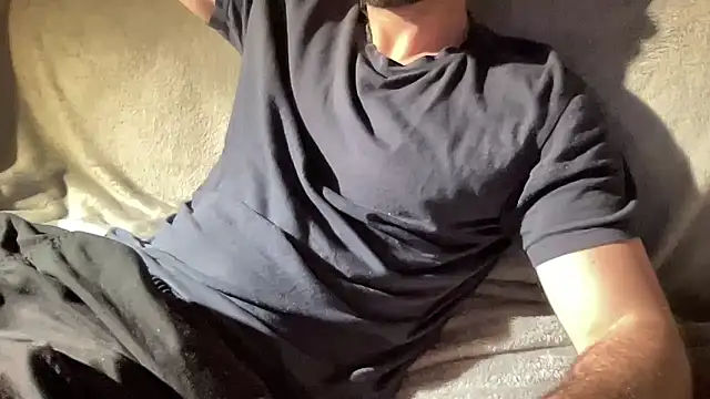 Snapshot of Pmendes98 chatting on January 14, 2026, 6:44 pm Pmendes98 online show from January 14, 2026, 6:44 pm