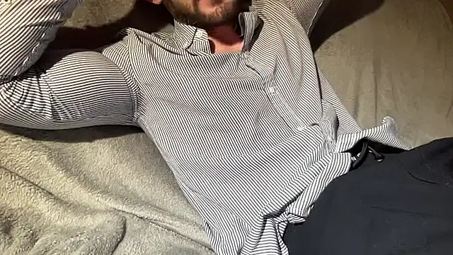 Snapshot of Pmendes98 chatting on January 15, 2026, 6:44 pm Pmendes98 online show from January 15, 2026, 6:44 pm