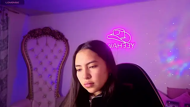 ISABELA TAY online show from July 8, 2026, 12:06 pm