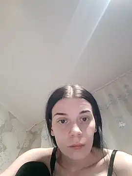 Snapshot of JhonSHelBy7LuNa chatting on January 6, 2026, 10:14 pm JhonSHelBy7LuNa online show from January 6, 2026, 10:14 pm