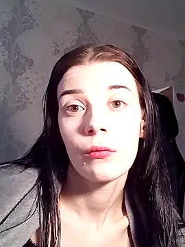 Snapshot of JhonSHelBy7LuNa chatting on February 14, 2026, 11:43 am JhonSHelBy7LuNa online show from February 14, 2026, 11:43 am