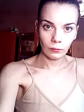 Snapshot of JhonSHelBy7LuNa chatting on February 25, 2026, 7:14 pm JhonSHelBy7LuNa online show from February 25, 2026, 7:14 pm