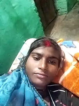 Big Lovexx online show from November 26, 2025, 6:08 pm