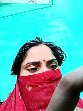 Pushpa hotty online show from May 17, 2026, 2:55 am