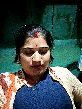 Hot kamla online show from February 4, 2026, 8:15 pm