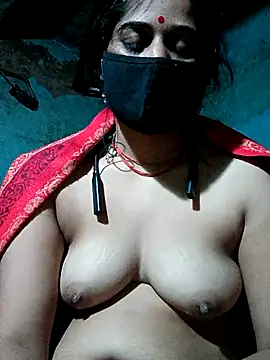 Hot kamla online show from November 30, 2025, 9:15 pm