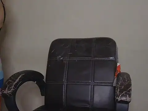 Snapshot of miss_manju chatting on February 27, 2026, 6:13 am miss manju online show from February 27, 2026, 6:13 am